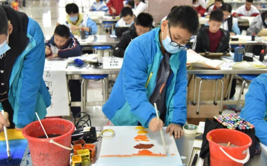 如何通过反馈分析提升篮球战术意识_1